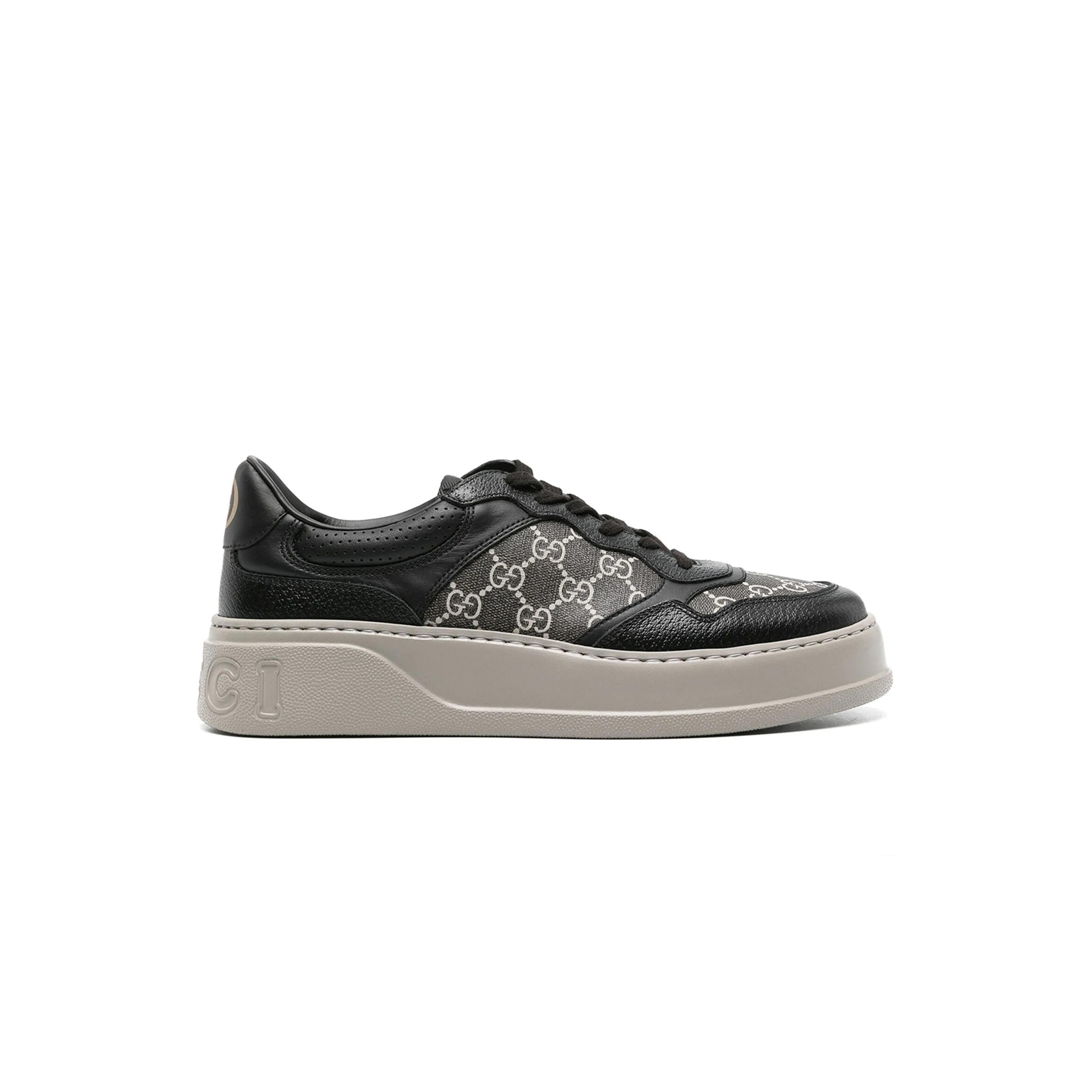 GUCCI GG PANELLED SNEAKERS 669582